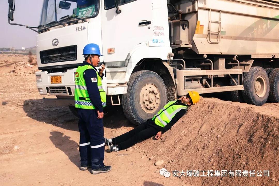 微信圖片_20191129132315.jpg 微信圖片_20191129132315.jpg