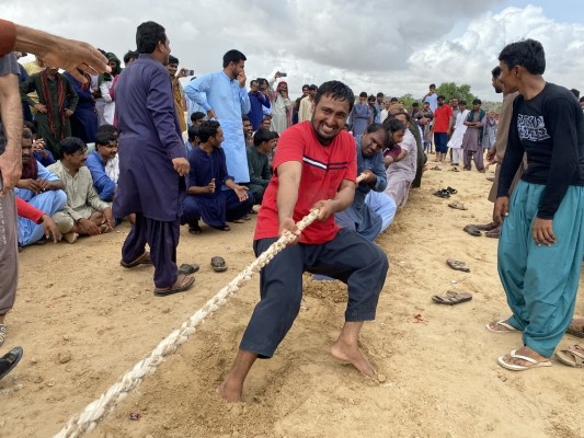 拔河比賽1 (自定義).jpg 拔河比賽1 (自定義).jpg