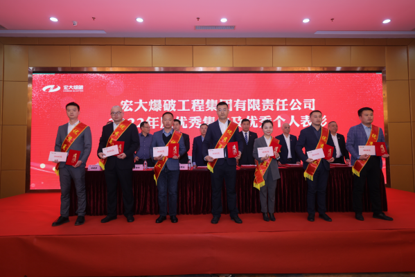 6 (自定義).png 6 (自定義).png