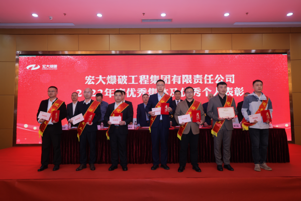 7 (自定義).png 7 (自定義).png