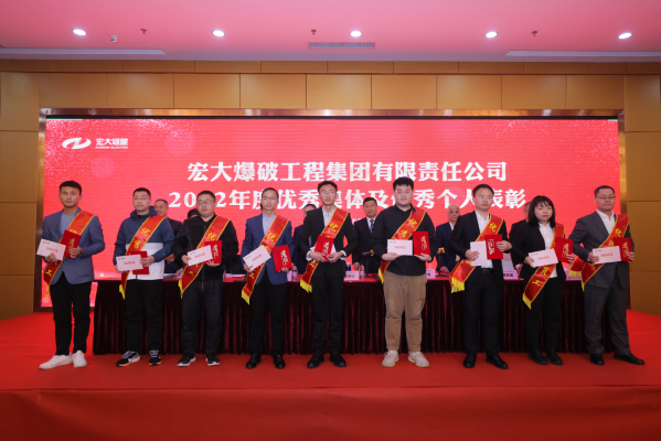 8 (自定義).png 8 (自定義).png